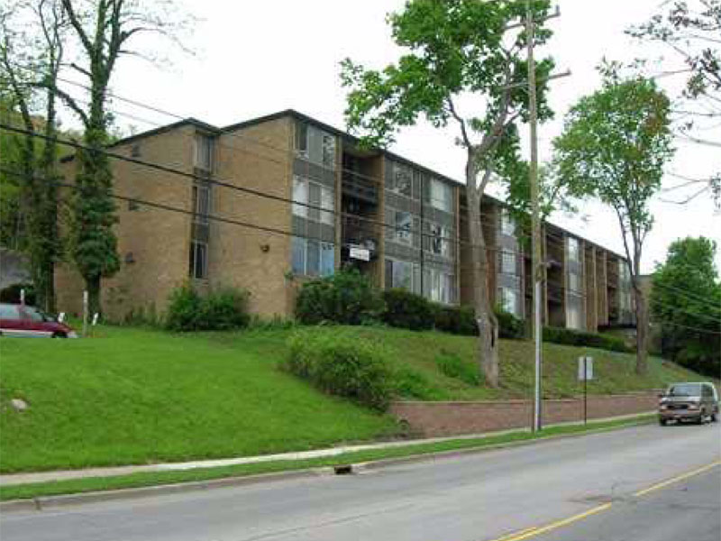 820 Fuller Exterior 1