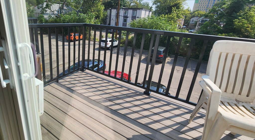 2 bedroom - balcony